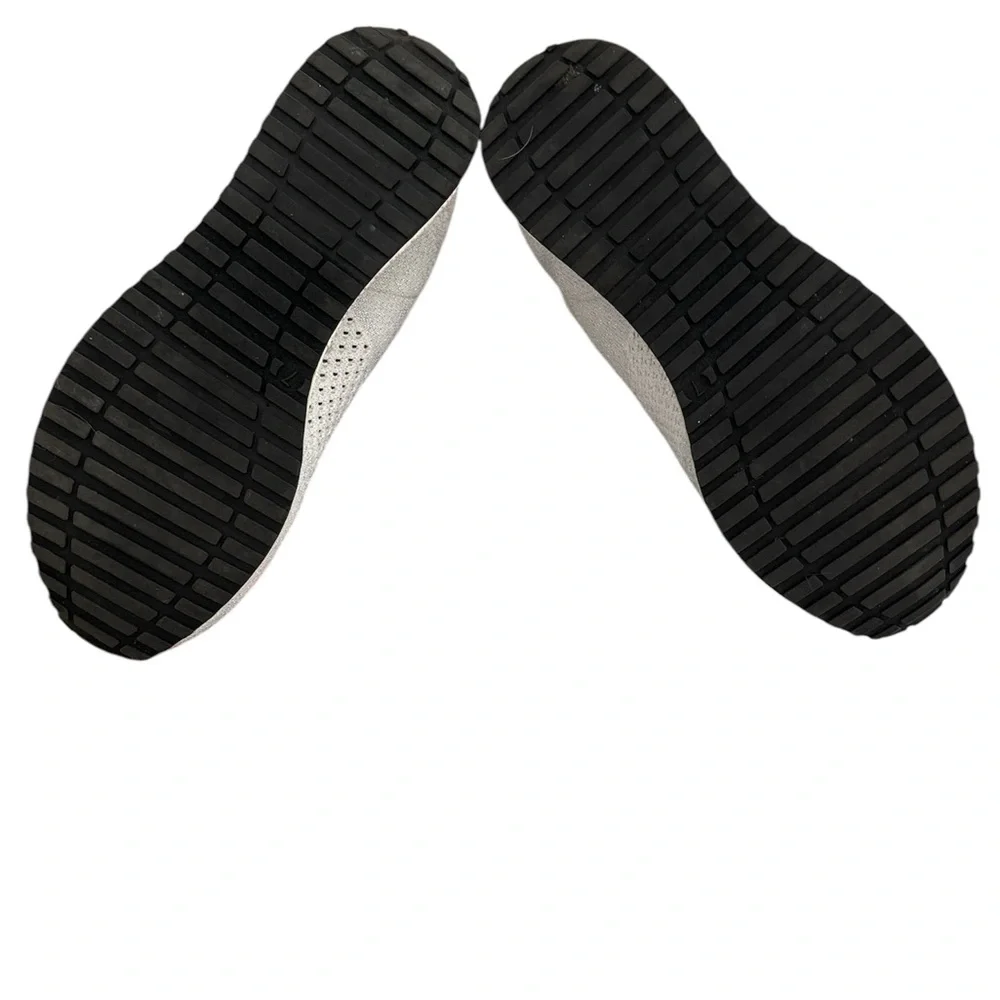 J Slides upper flexible